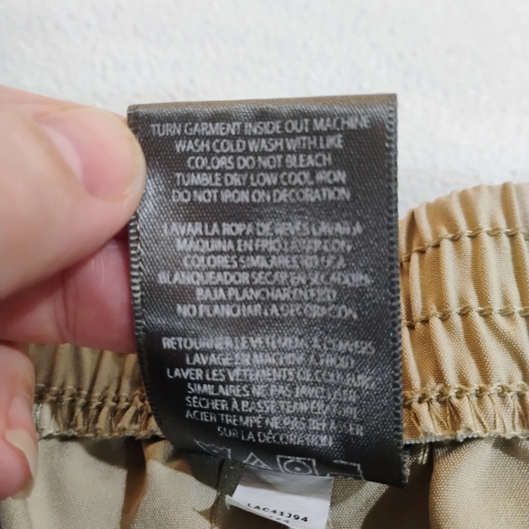 New Balance Kids Khaki Shorts - Picture 4 of 7